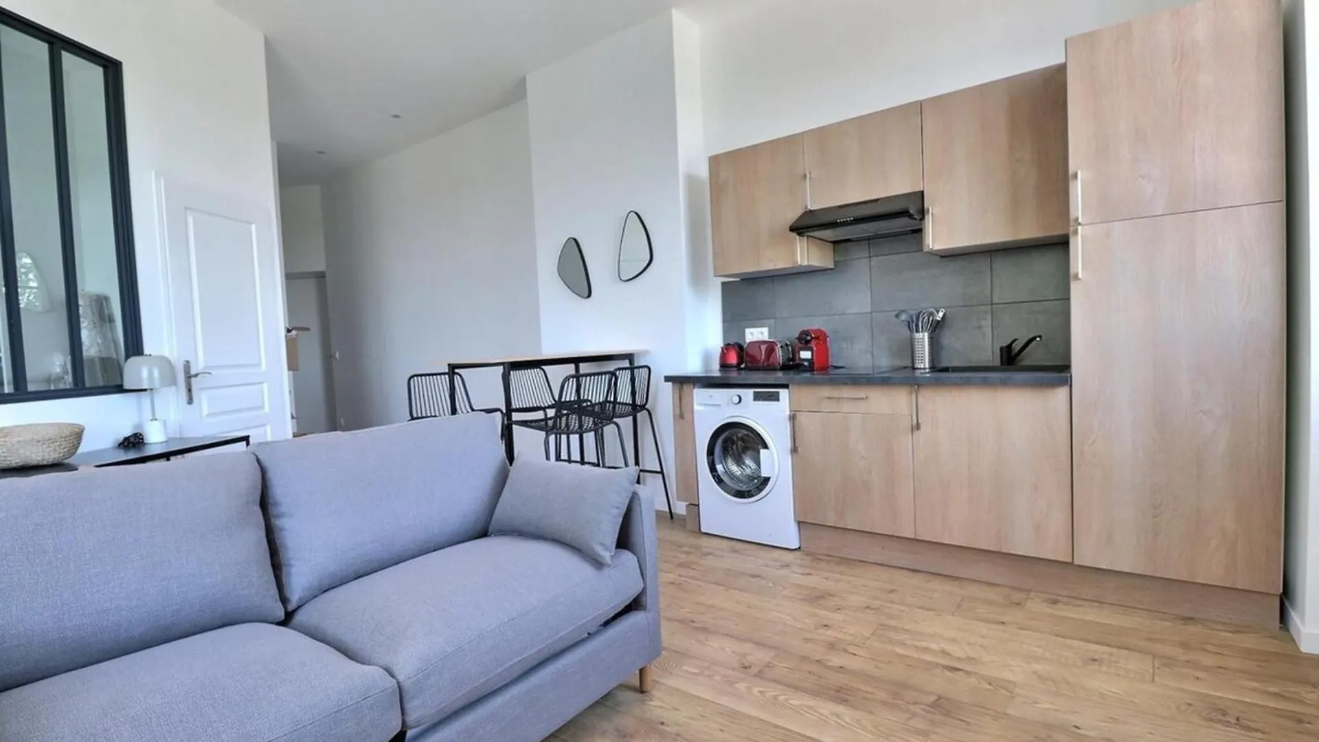Le Quai D'Or - Apartment For Monthly Rental - Lyon 4Th
